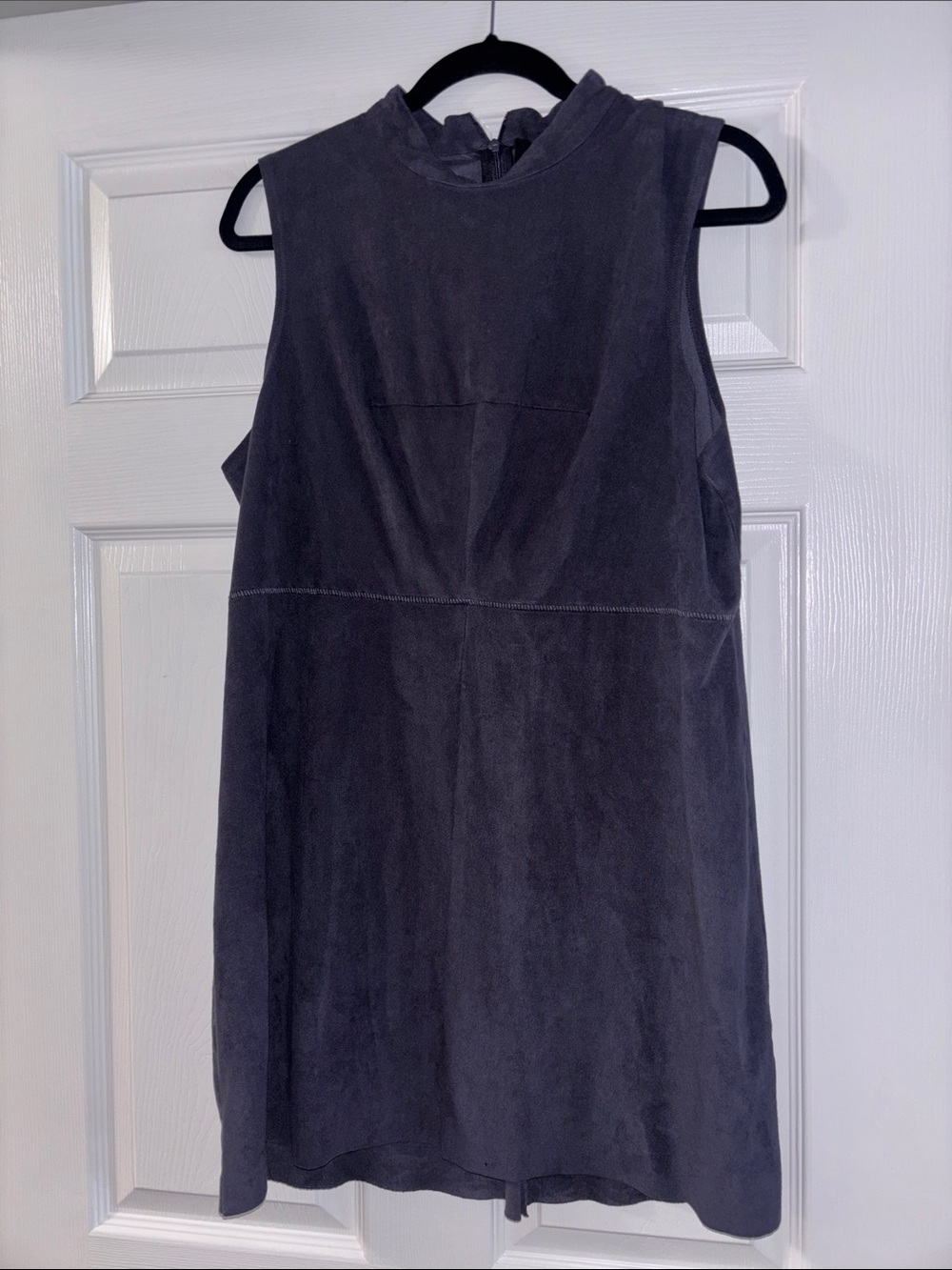Lyssé Sleeveless Mock Neck Shift Dress Charcoal Suede Like Mod Retro Academia